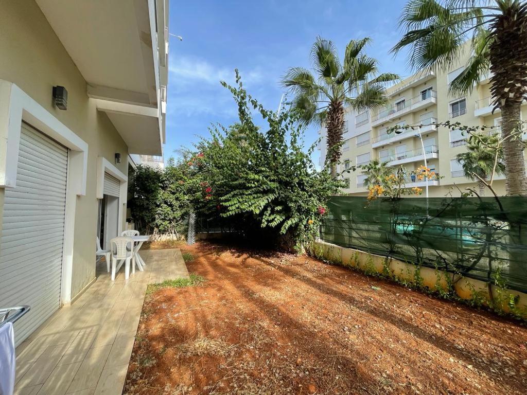 The Garden Corner Apartment Bouznika Luaran gambar